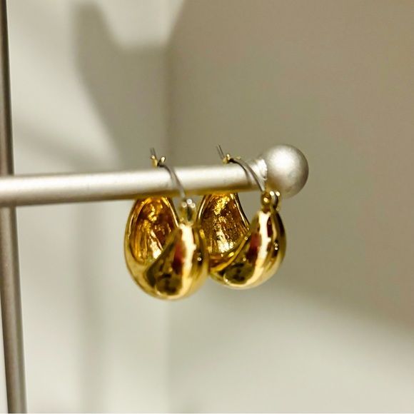 Chunky Gold Hoop Drop Earrings - Picture 2 of 2